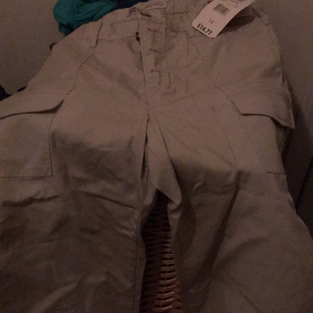 Cargo Capri size 14